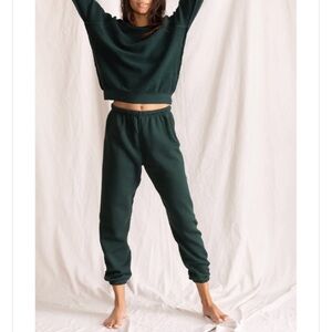 Perfectwhitetee pine green Johnny sweatpants MEDIUM